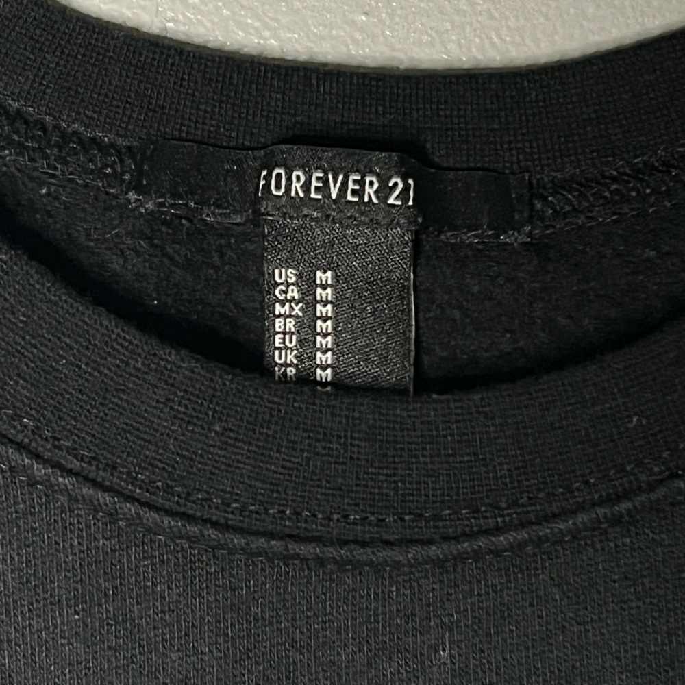 Forever 21 - "No Time For Basics" Black Sweatshirt - Picture 3 of 3